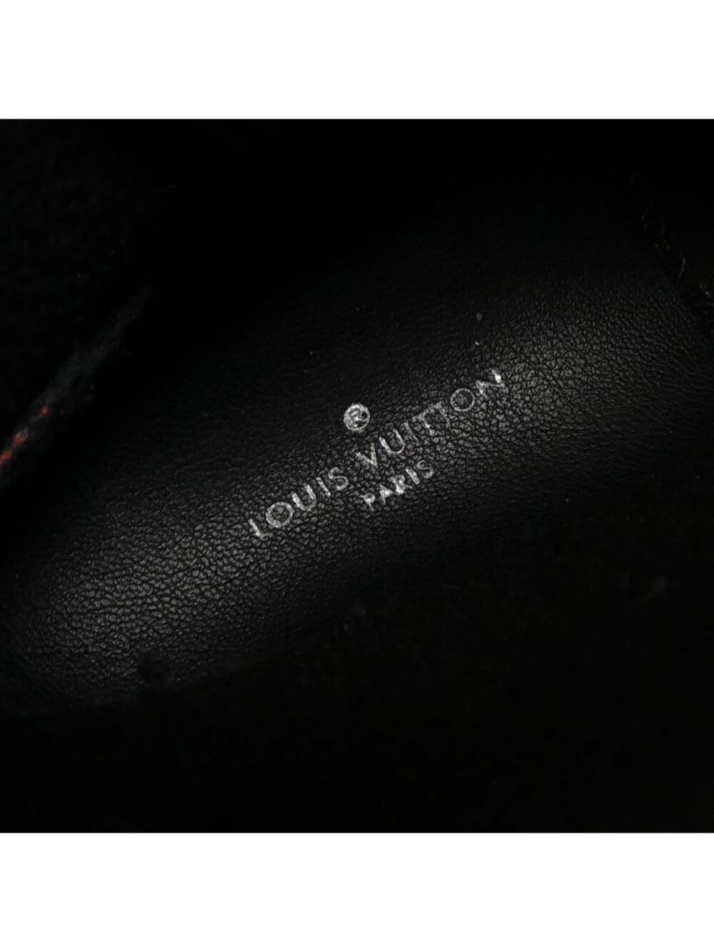 Louis Vuitton Line Boots - Picture 6 of 6